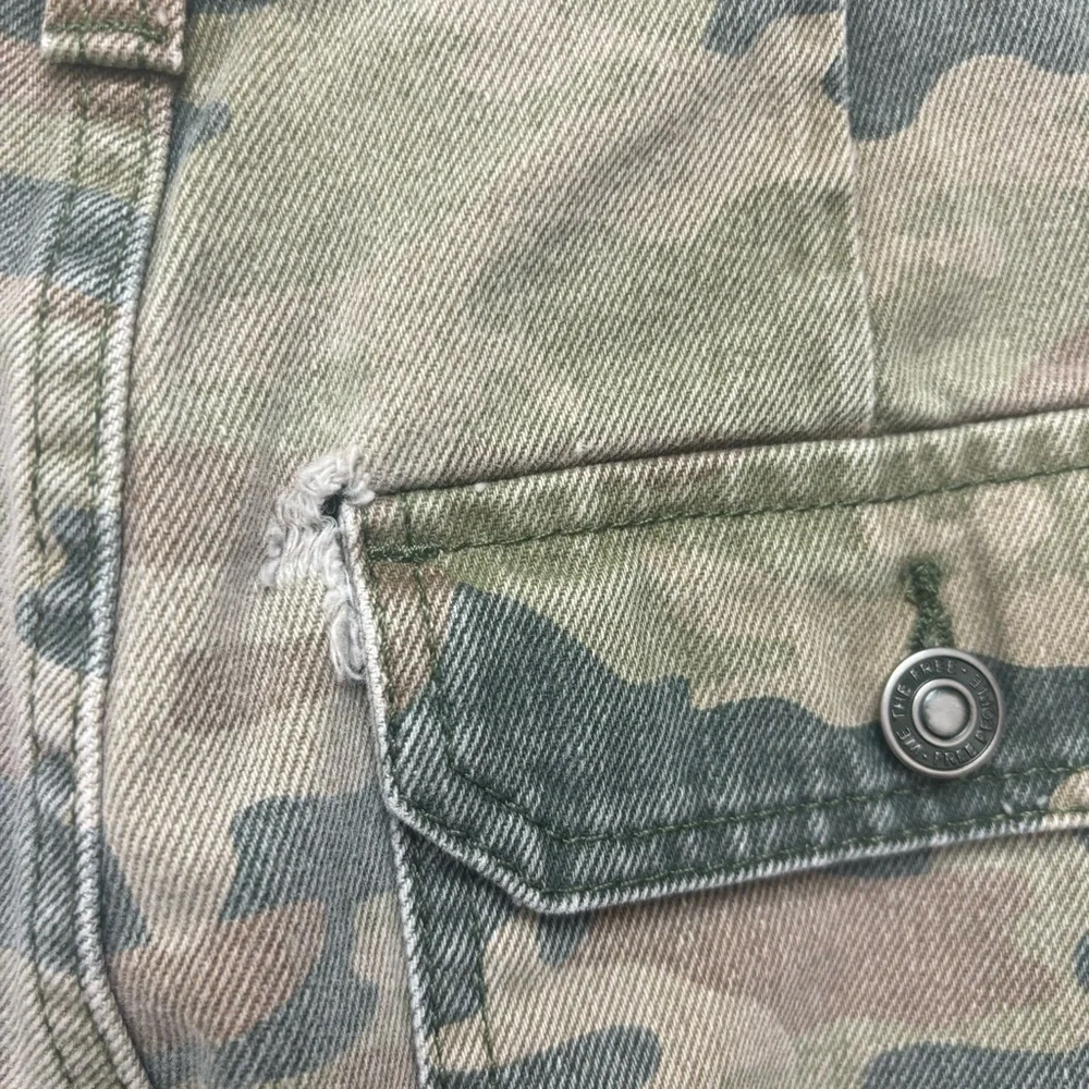 Free People Jeans Camo Remy Cropped Wide Leg High Rise - Picture 12 of 15